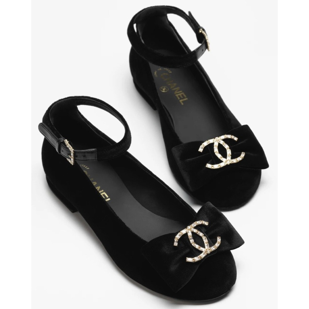 Chanel 24K Black Velvet Crystal CC Bow Ankle Strap Ballerina Ballet Flat 38